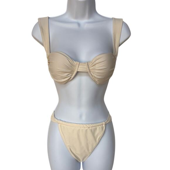 Strawberry Milk Mob "Dolce far Niente" Bikini Set with size M Top, size L Bottom - Picture 1 of 12